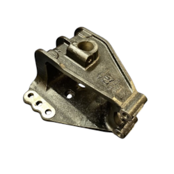 WF-06-023 SUPORTE CENTRAL ESQUERDO TRUCK SUSPENSYS